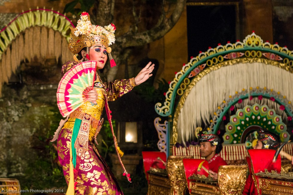 Chapter Thirty-Seven: Gabor Dancing at the Royal Palace, Ubud: July 2014